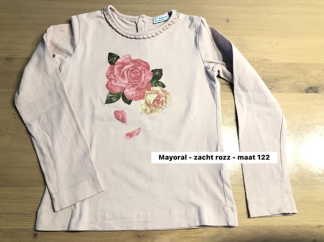 💰€8 👜 Mayoral- maat 122🔦 nieuwstaat! Tekening intact. Kleur beter te zien op detailfoto.
