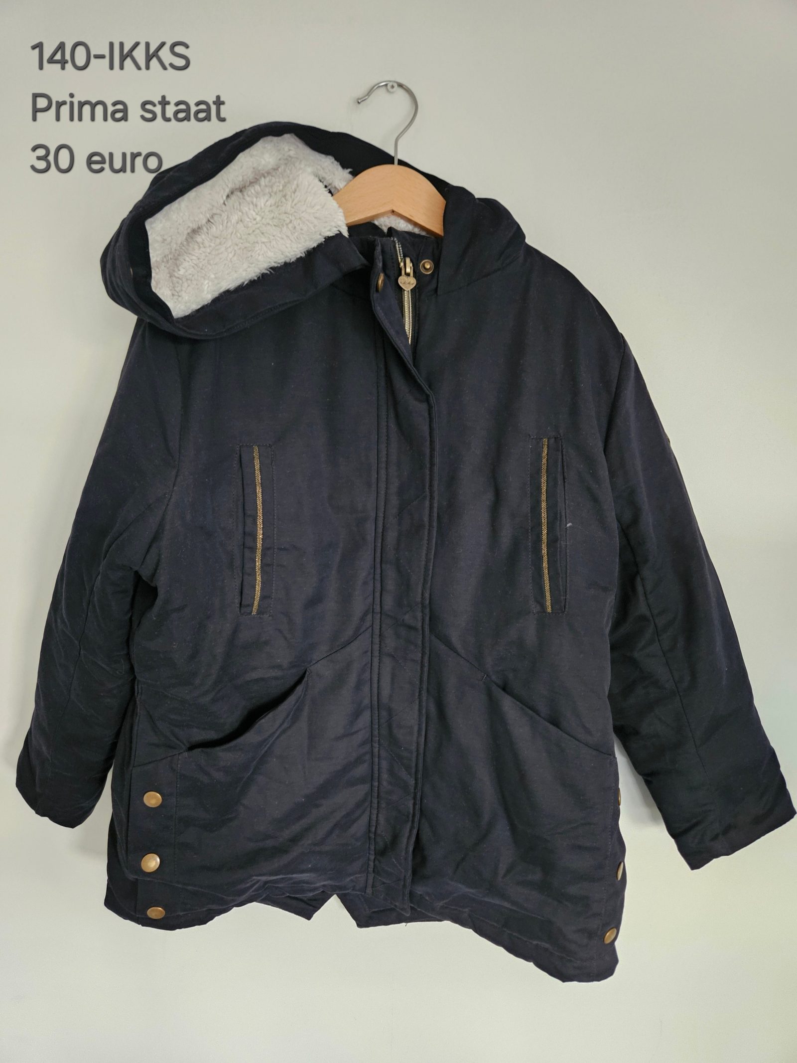 Item #7711