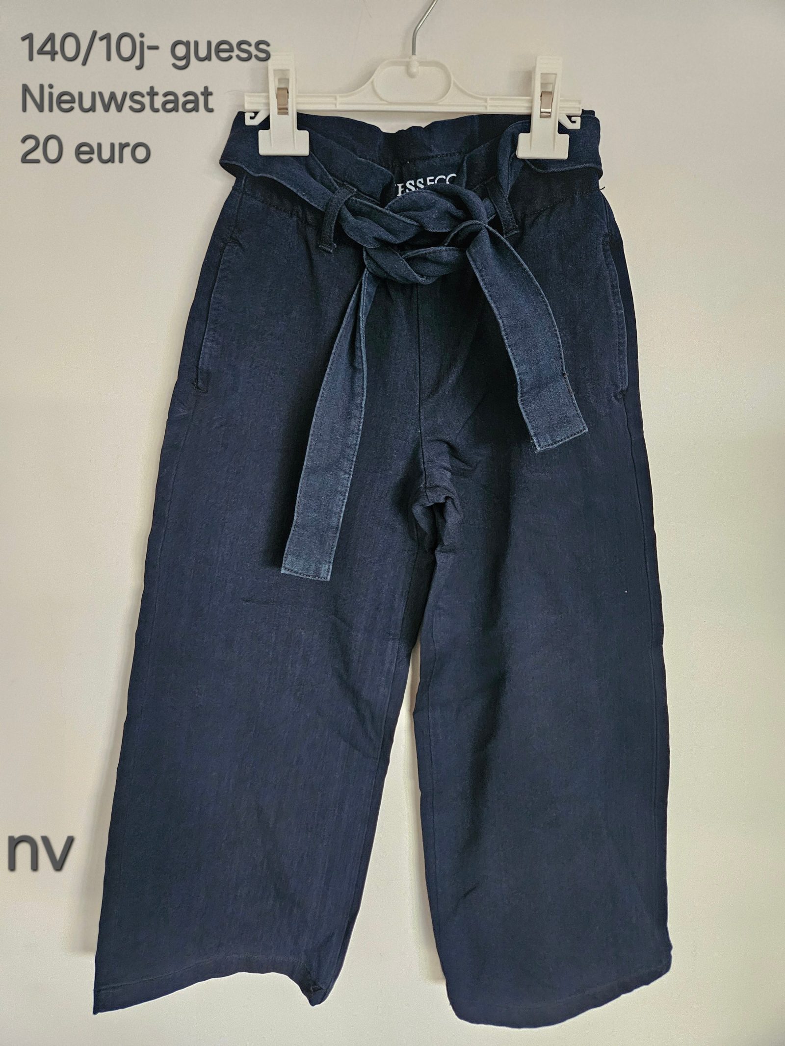 Item #7749