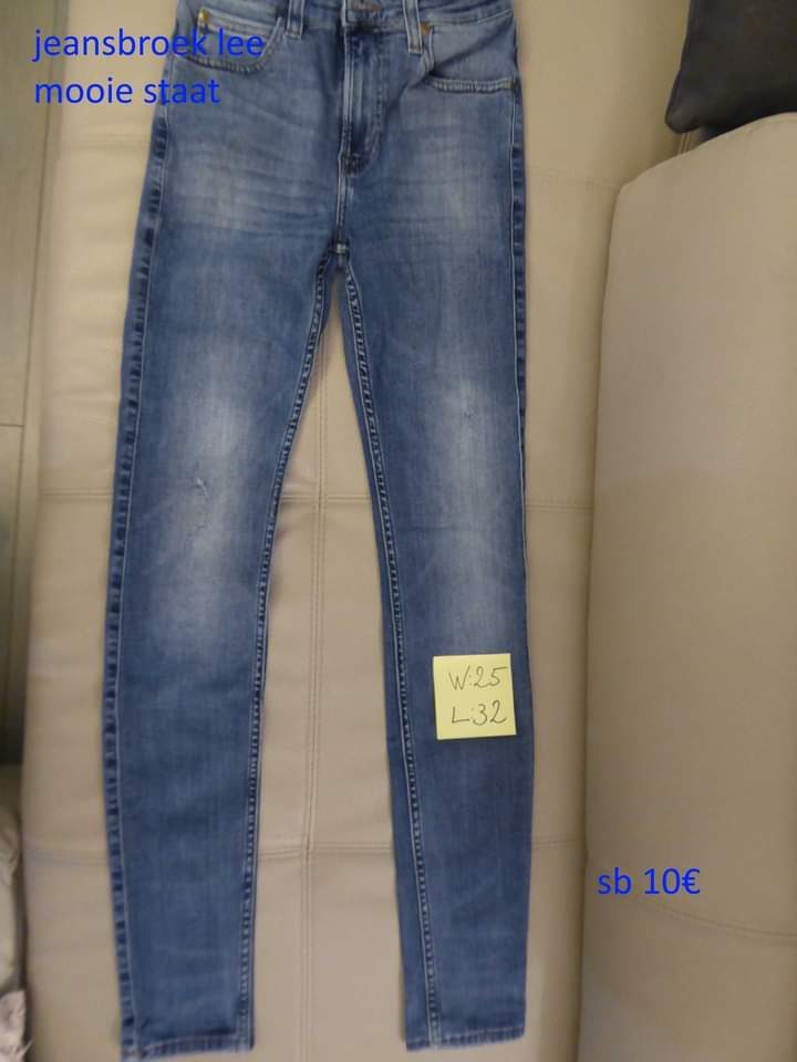 Item #8137